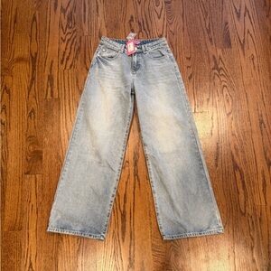 Edikted Women's Jeans Size Small NWT-Low Rise/Wide Leg-Light Wash!